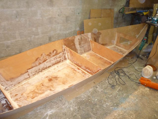 comment construire un bateau en bois