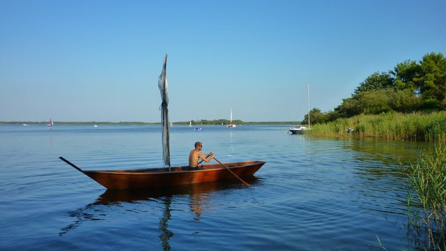 bateau en bois